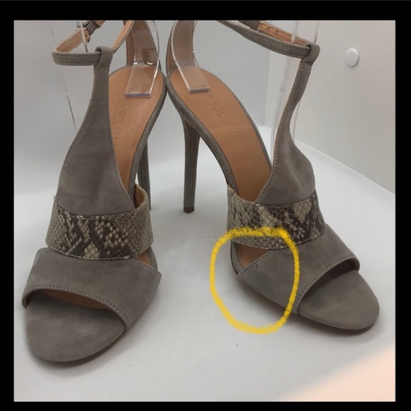 Halston Heritage stiletto sandals. Size 8 - Picture 3 of 5